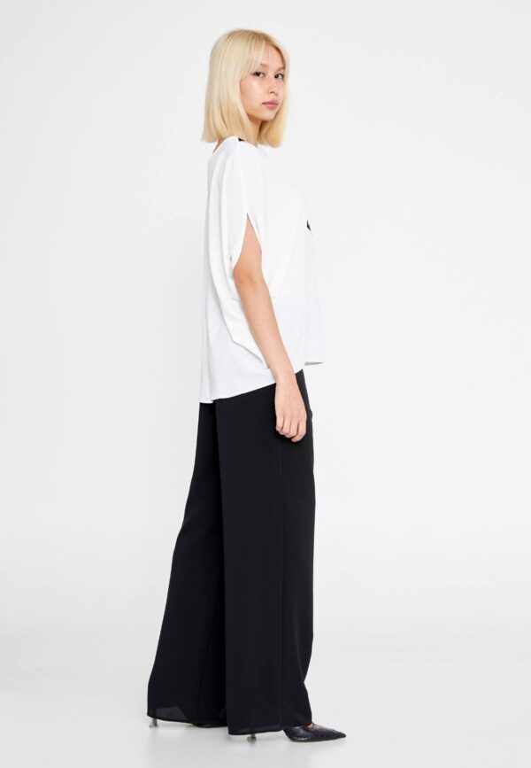 Short Sleeve V-neck Blouse - Image 7