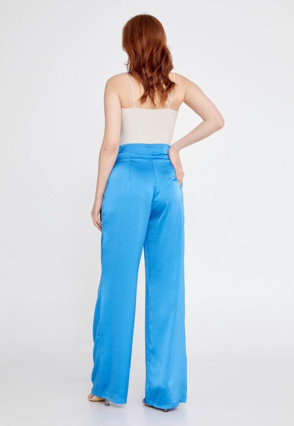 Sleeveless Solid Bodysuit Blouse - Image 14